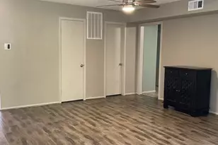 2116 Casa Rio Cir, Dickinson, TX 77539 - Photo 5