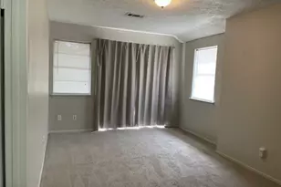 2116 Casa Rio Cir, Dickinson, TX 77539 - Photo 11