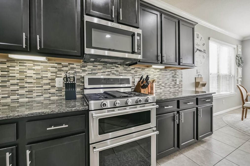 2023 Sanders Hollow Ln, Richmond TX  77469-6394 exterior