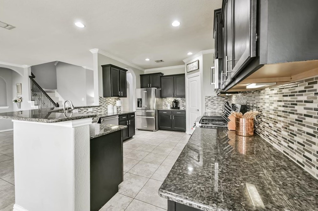 2023 Sanders Hollow Ln, Richmond TX  77469-6394 exterior