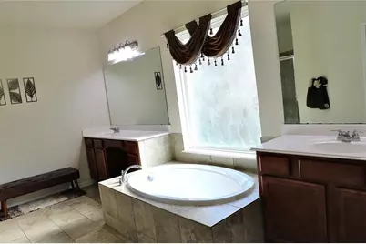 20623 Falling Cypress Court, Humble, TX 77338 - Photo 17