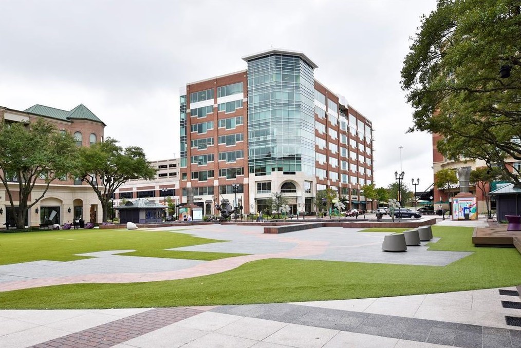 2299 Lone Star Dr, Sugar Land TX  77479-1286 exterior