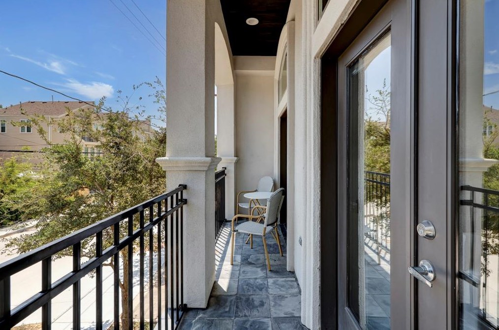 1603 15 St, Houston TX  77008-3423 exterior