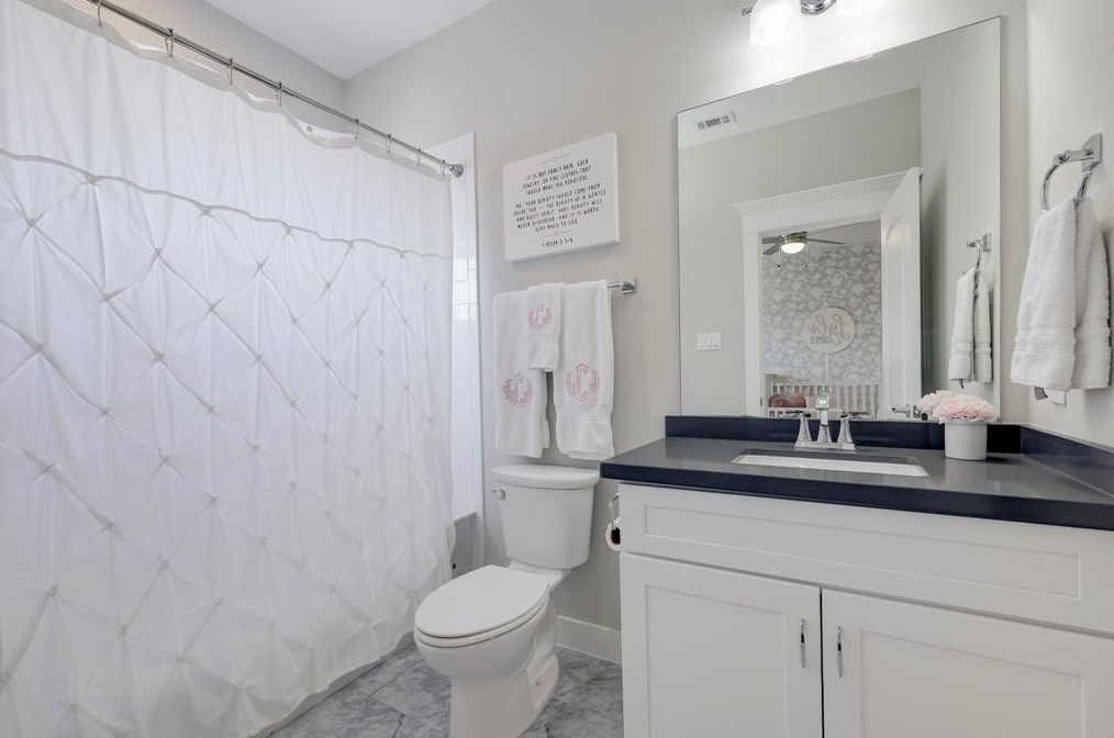 1603 15 St, Houston TX  77008-3423 exterior