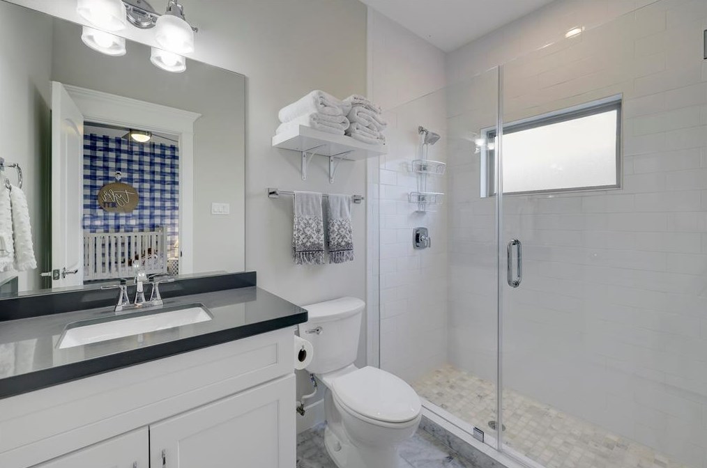 1603 15 St, Houston TX  77008-3423 exterior