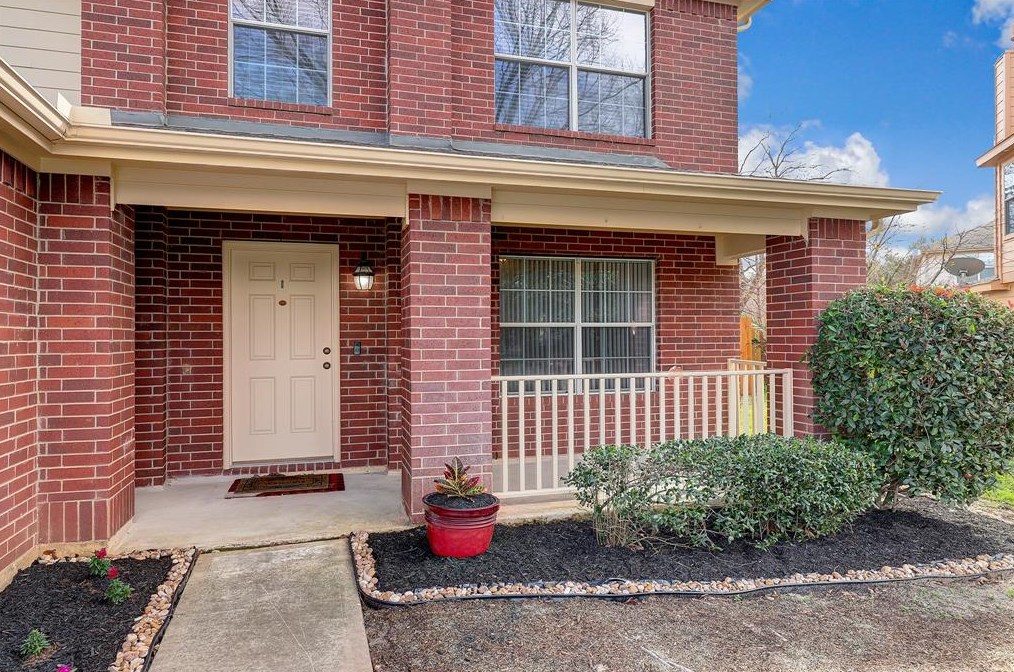 21003 Cottage Stream Ct, Spring TX  77379-8476 exterior