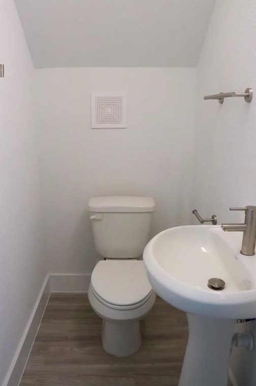 5124 Gold St, Houston TX  77026-2423 exterior