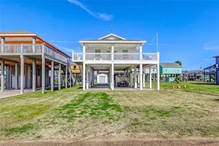 862 Holiday, Crystal Beach, TX 77650 - Photo 29