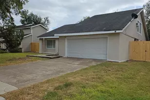 12807 Villawood Ln, Houston, TX 77072 - Photo 3