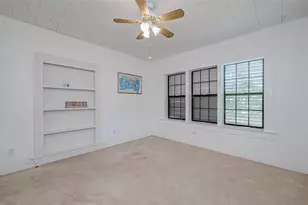 2415 31st St, Galveston, TX 77550 - Photo 33