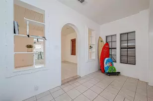 2415 31st St, Galveston, TX 77550 - Photo 7