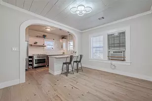 2415 31st St, Galveston, TX 77550 - Photo 11