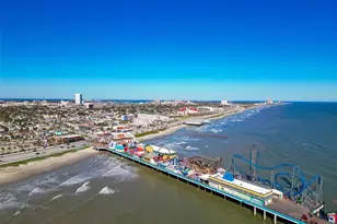 2415 31st St, Galveston, TX 77550 - Photo 49