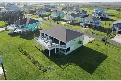 3108 Patty, Crystal Beach, TX 77650 - Photo 3