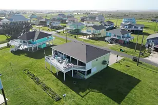 3108 Patty, Crystal Beach, TX 77650 - Photo 3