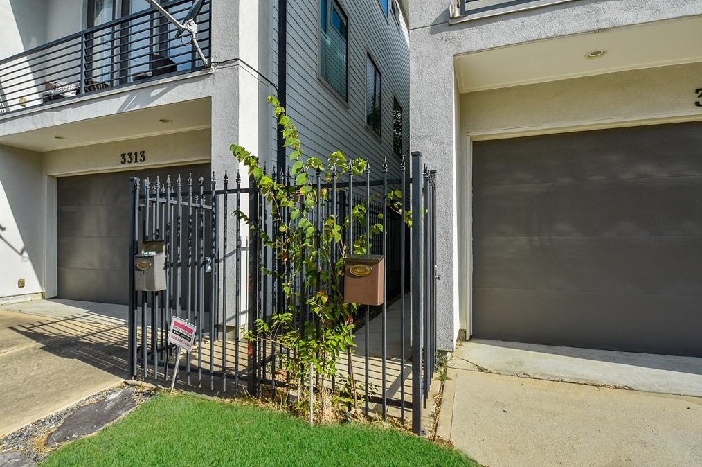 3315 Cline St, Houston TX  77020-6123 exterior