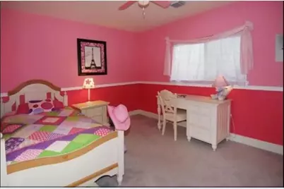 302 Kings Port Street, Crosby, TX 77532 - Photo 9