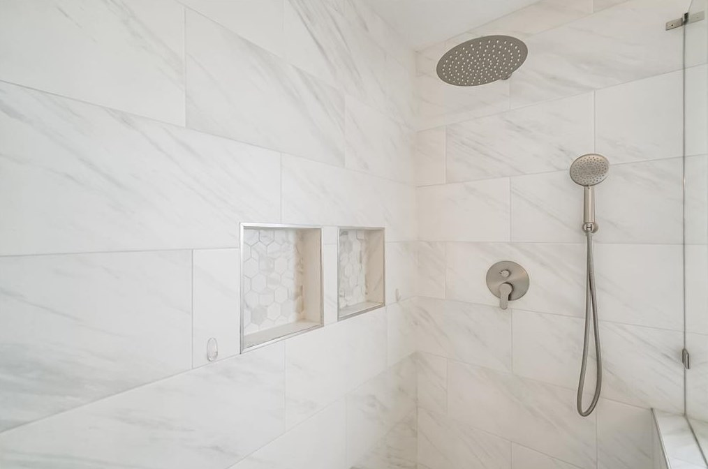 1511 15 St, Houston TX 77008-3421 exterior