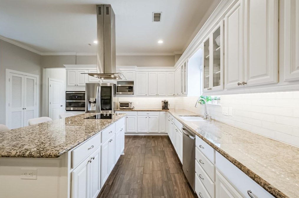 1511 15 St, Houston TX 77008-3421 exterior