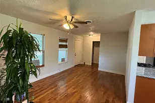 10317 Kelburn Dr, Houston, TX 77016 - Photo 7