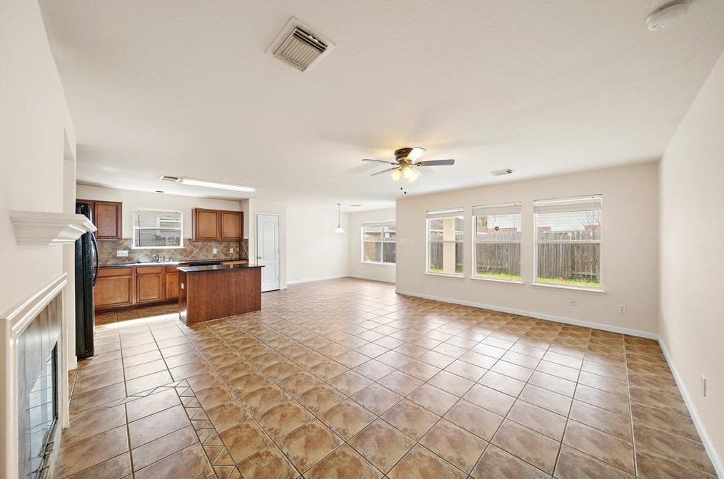 19515 Remington Park Dr, Houston TX  77073-4317 exterior