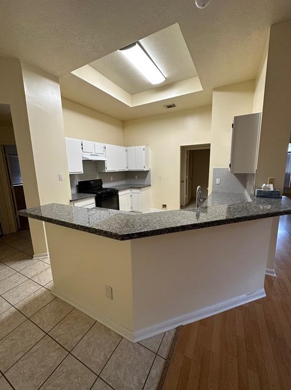 6815 Stratford Park Dr, Houston TX  77084-1547 exterior