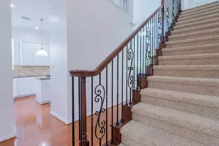 1415 Sue Barnett Dr, Houston, TX 77018 - Photo 7