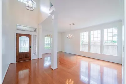 1415 Sue Barnett Drive, Houston, TX 77018 - Photo 5