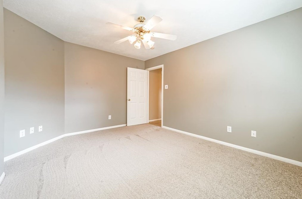 14431 Wadlington Dr, Houston TX  77044-5084 exterior