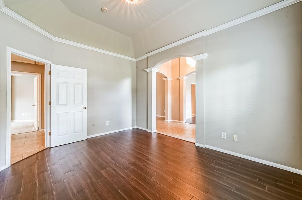 14431 Wadlington Dr, Houston TX  77044-5084 exterior