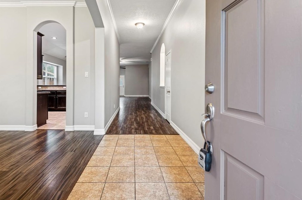 8210 Loetsch Ridge Way, Spring TX  77379-3796 exterior