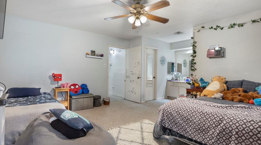 14309 Cashel Frst Dr, Houston TX  77069-3511 exterior