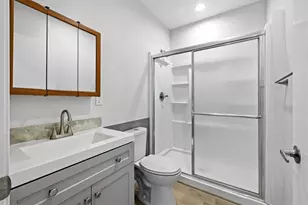 1010 27th St, Galveston, TX 77550 - Photo 17