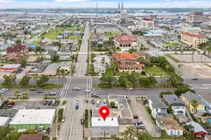 1010 27th St, Galveston, TX 77550 - Photo 31