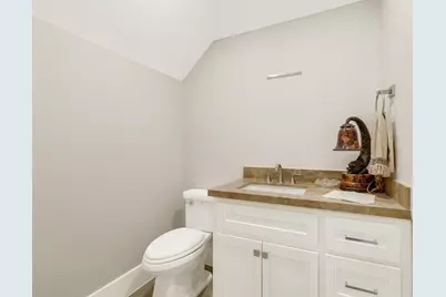 18 Smith Loop N, Cleveland, TX 77327 - Photo 19