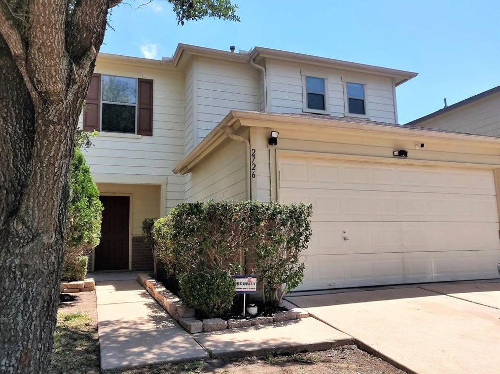 2726 Skyview Grove Ct, Houston TX  77047-6816 exterior