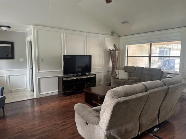 616 Dogwood St, Richwood TX  77566-4340 exterior