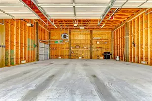 950 Seadrift Dr, Crystal Beach, TX 77650 - Photo 33