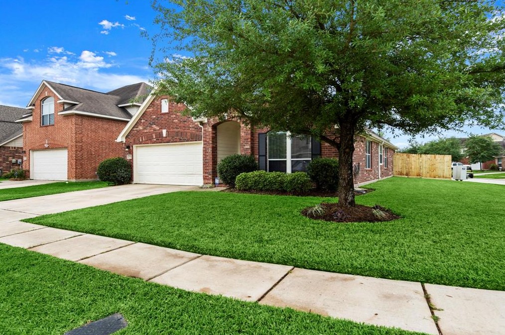21710 Colter Stone Dr, Spring TX  77388-6904 exterior