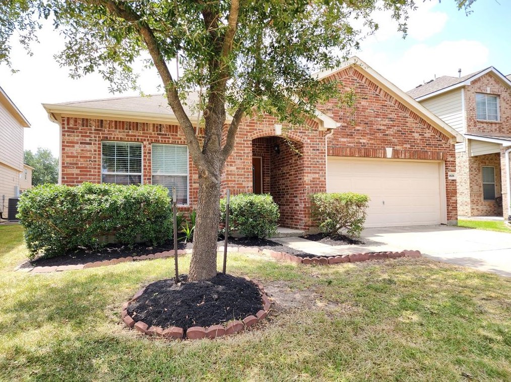 6626 Serrano Hill Ln, Spring TX  77379-3513 exterior