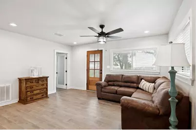 5530 US Highway 90A W, Shiner, TX 77984 - Photo 7