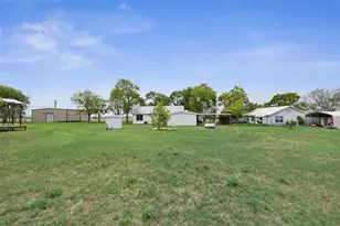 5530 US Hwy 90A W, Shiner, TX 77984 - Photo 45