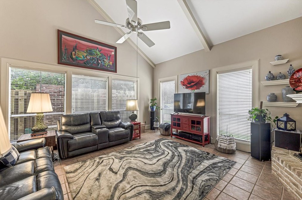 1410 Stependale Dr, Katy TX  77450-4923 exterior