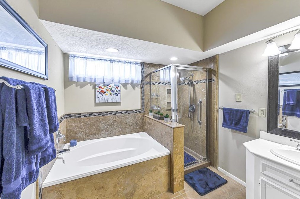 1410 Stependale Dr, Katy TX  77450-4923 exterior