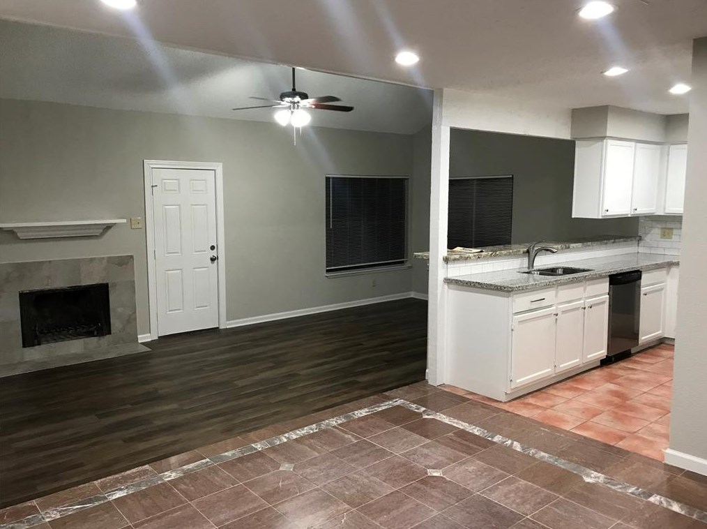 13607 Sunswept Way, Houston TX  77082-1817 exterior