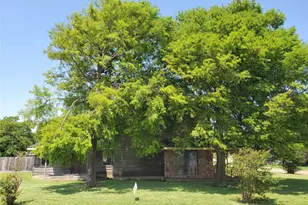 1101 4th Ave N, Texas City, TX 77590 - Photo 3