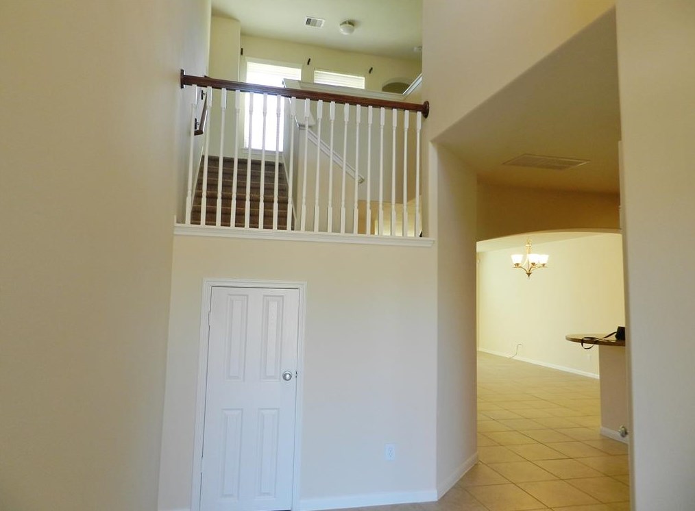 8605 Sunset Loch Dr, Spring TX  77379-5127 exterior