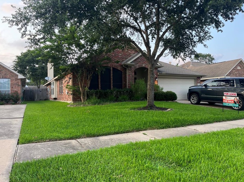 13210 Wortham Brook Ln, Houston TX  77065-5334 exterior