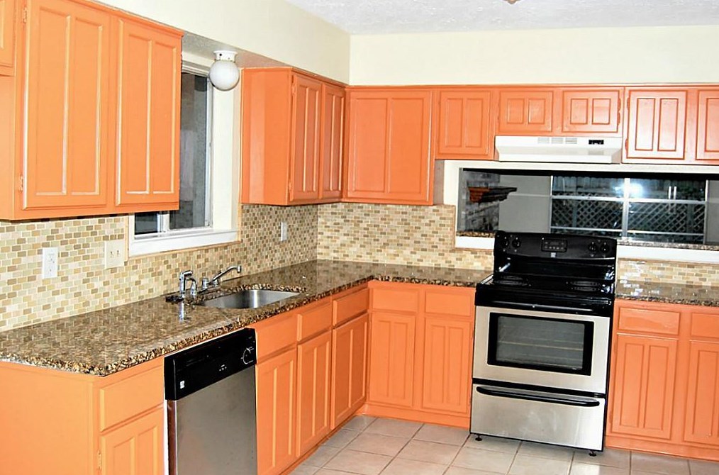 6402 Barrygate Dr, Spring TX  77373-7348 exterior