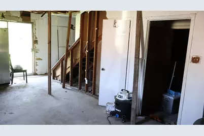 17202 Woodburn Drive, Houston, TX 77049 - Photo 11